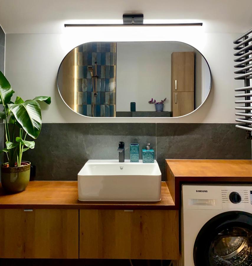 Cozy, Bright & Sunny Apartment With Terrace! ヴロツワフ エクステリア 写真