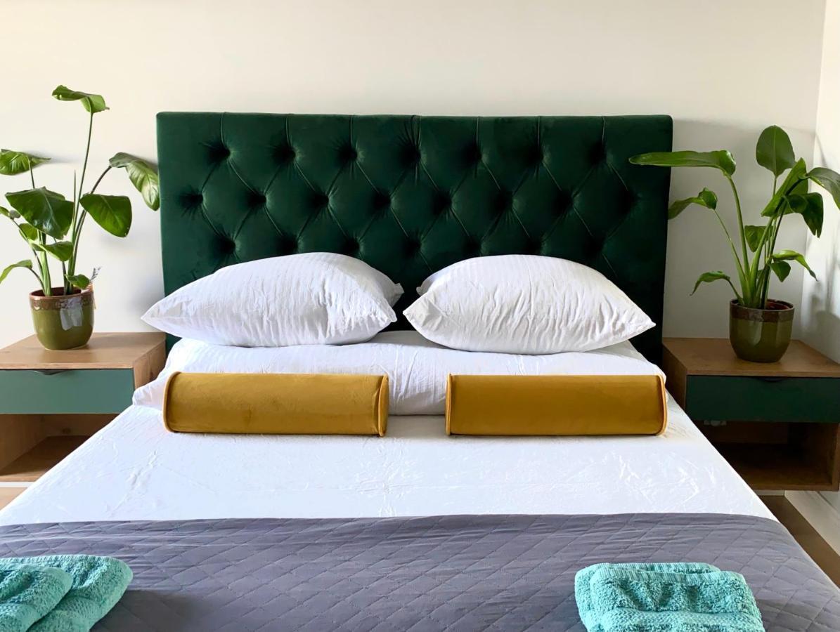 Cozy, Bright & Sunny Apartment With Terrace! ヴロツワフ エクステリア 写真